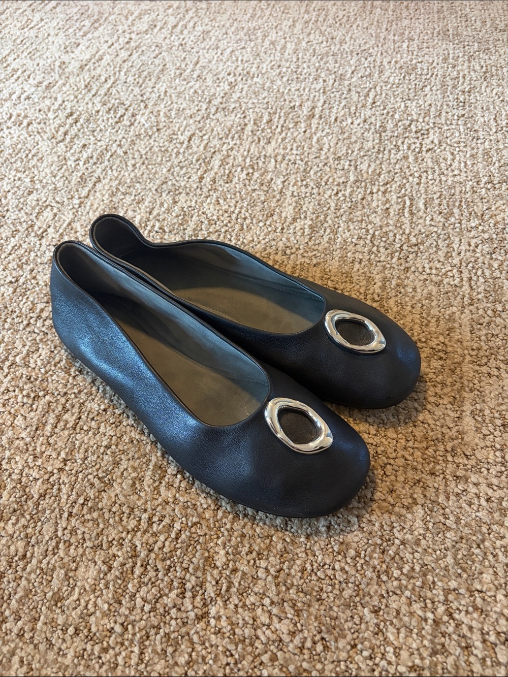 Massimo Dutti Women's Black Leather Ballet Flats with Silver Accent